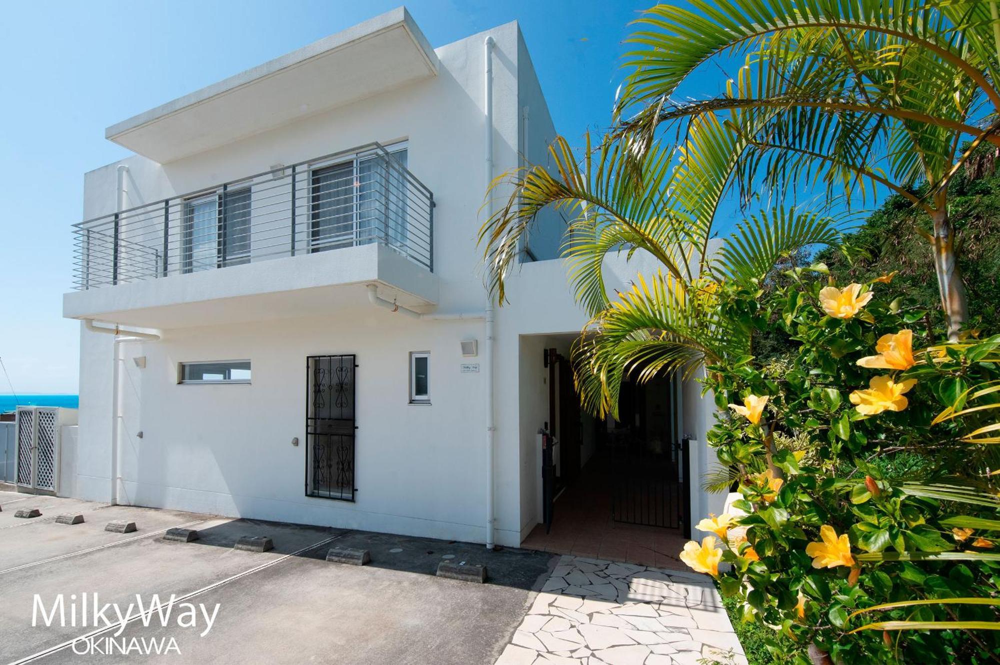 Okinawa Milky Way Villa Jomitan Kültér fotó
